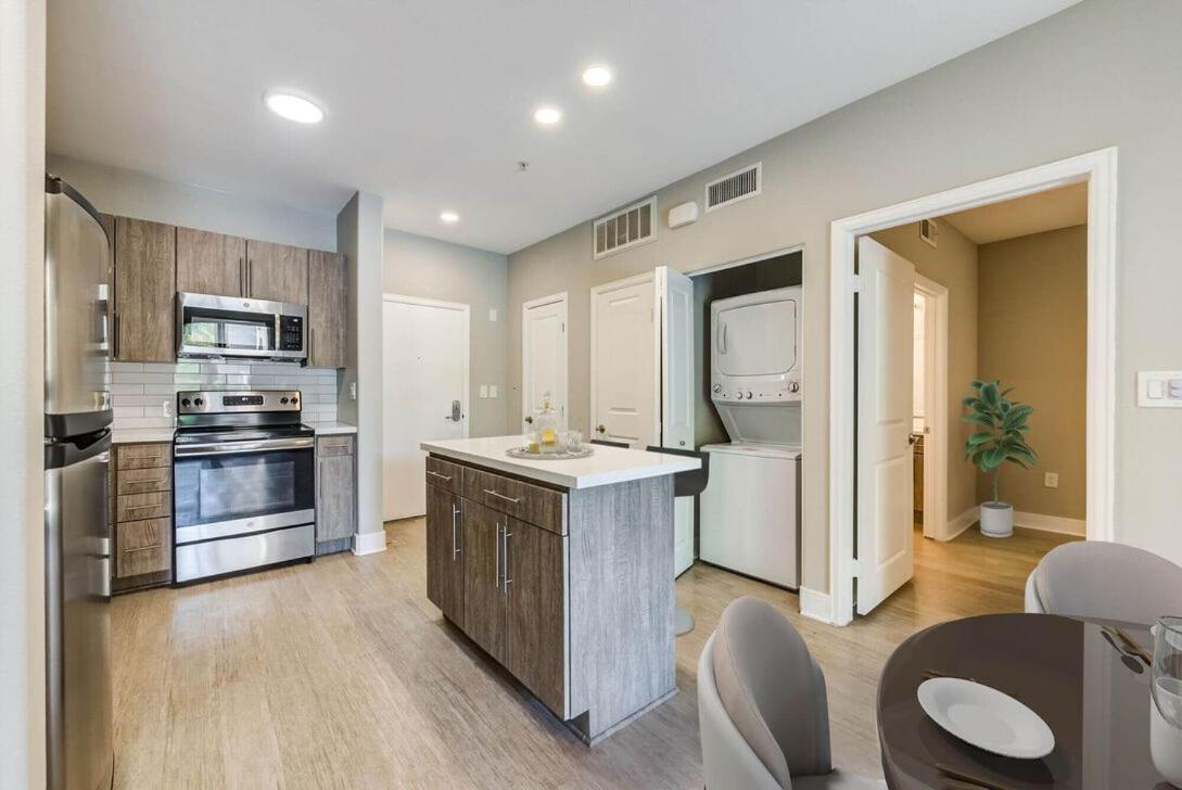 Woodland Hills Luxury Apt 2 Bed Ca Los Angeles Exterior photo