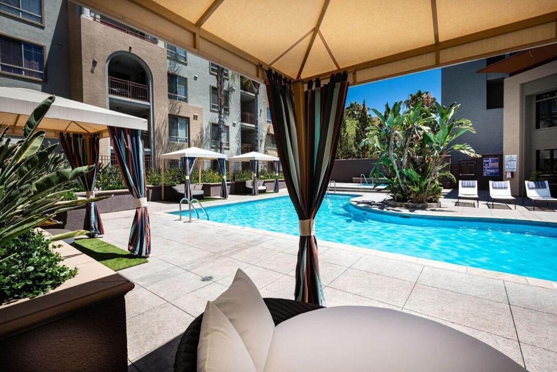 Woodland Hills Luxury Apt 2 Bed Ca Los Angeles Exterior photo